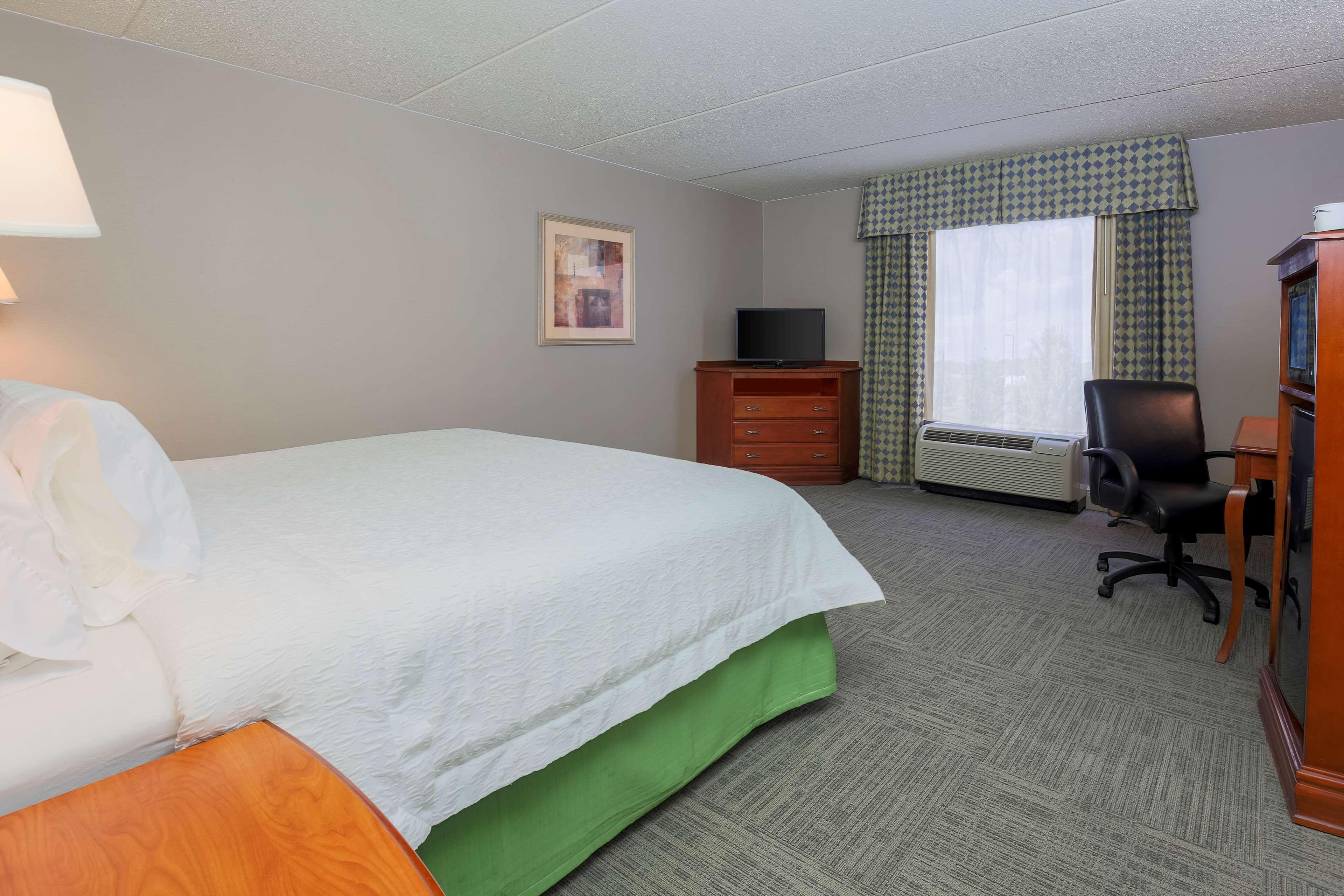 Hampton Inn & Suites West Haven Esterno foto